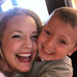 Meet your Posher, Rayna